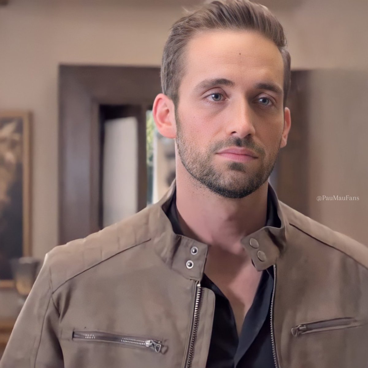 PauMauFans's tweet image. Mateo ❤‍🔥 | Capitulo 58.

#MauricioHenao #actor #MauHenao #LaHerencia #laherenciaunlegadodeamor #telenovela #MateoDelMonte #personaje