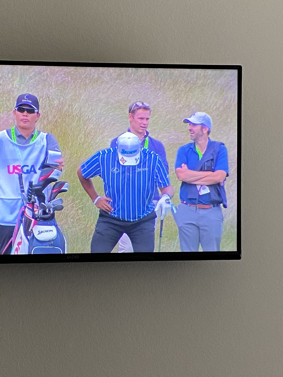 DailyDonDriver's tweet image. Serial killer water bottle placement here from @AndyTFE of the @the_fried_egg, @BrendanPorath and @KylePorterCBS to please reprimand ASAP.