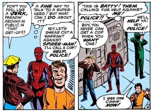 Cronicas_Marvel's tweet photo. El número arranca de una manera tan delirante como única. Solo podía pasar en esta serie.

Spidey detiene a unos matones que están a punto de emboscar a un ciudadano... pero entonces ellos, amparándose en que no han hecho nada, se ponen a gritar para que vaya un policía #ASM4 https://t.co/mB5nbD06Za