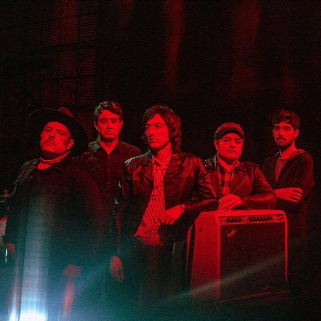 VicktorTellez's tweet photo. hoy tenemos nuevo sencillo de @DivisionOficial #DivisionLaberintos https://t.co/O9OIsCE0jh