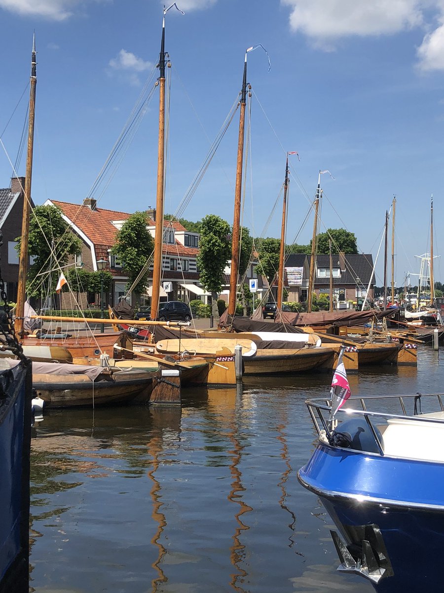 jokelanphen's tweet photo. Vandaag ledenvergadering gehad bij gastvrije randmeren #gvrandmeren #GVR #natuurenrecreatie https://t.co/PMxPYdPhQ2