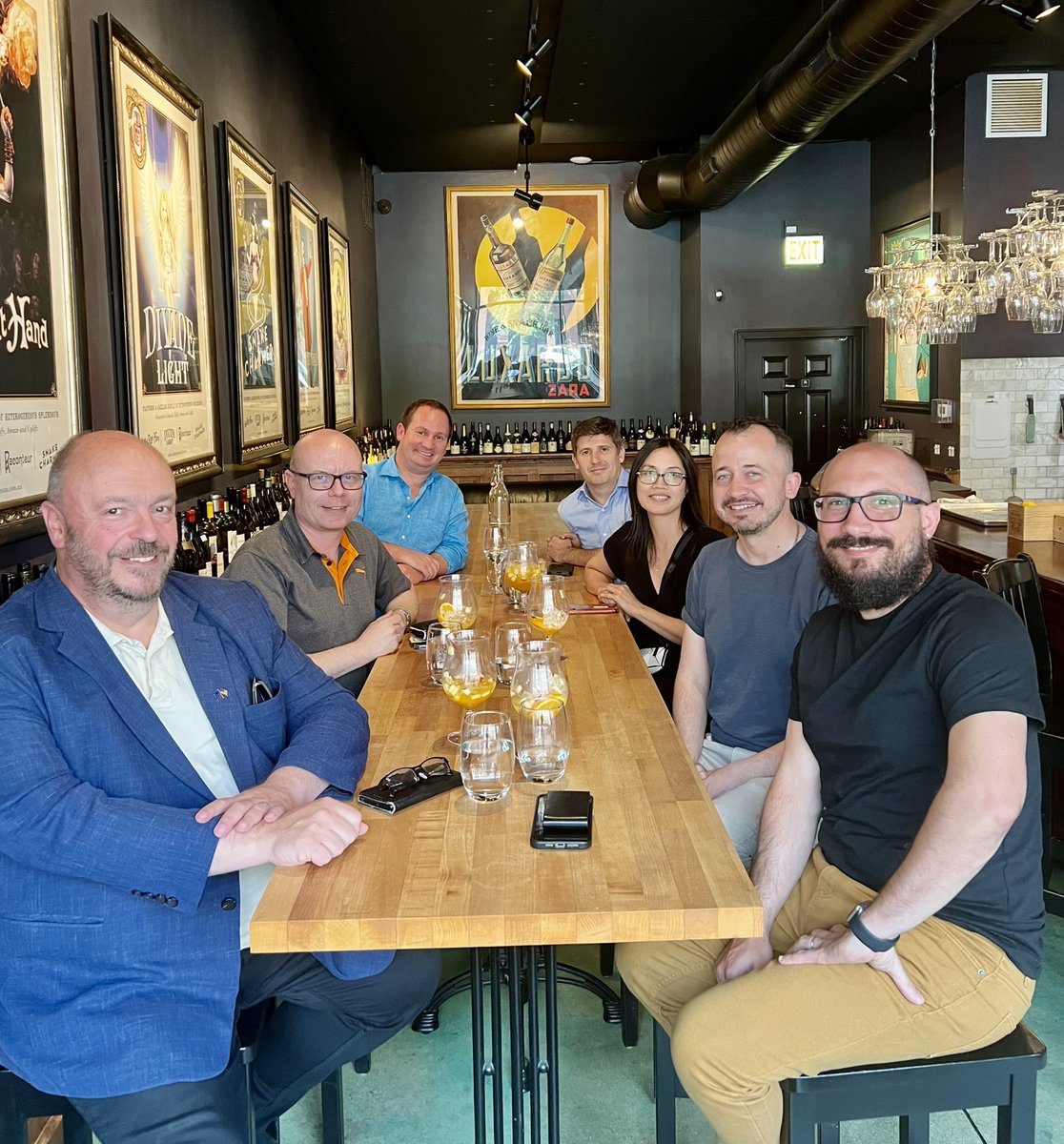 FrenchCluster's tweet image. The Chicago #networking events are now officially launched! 🇫🇷🤝🇺🇸 Even with 95F+ temperatures, we had the pleasure to welcome a nice group. Thank you all for coming and see you soon! #FCEvents #FCChicago