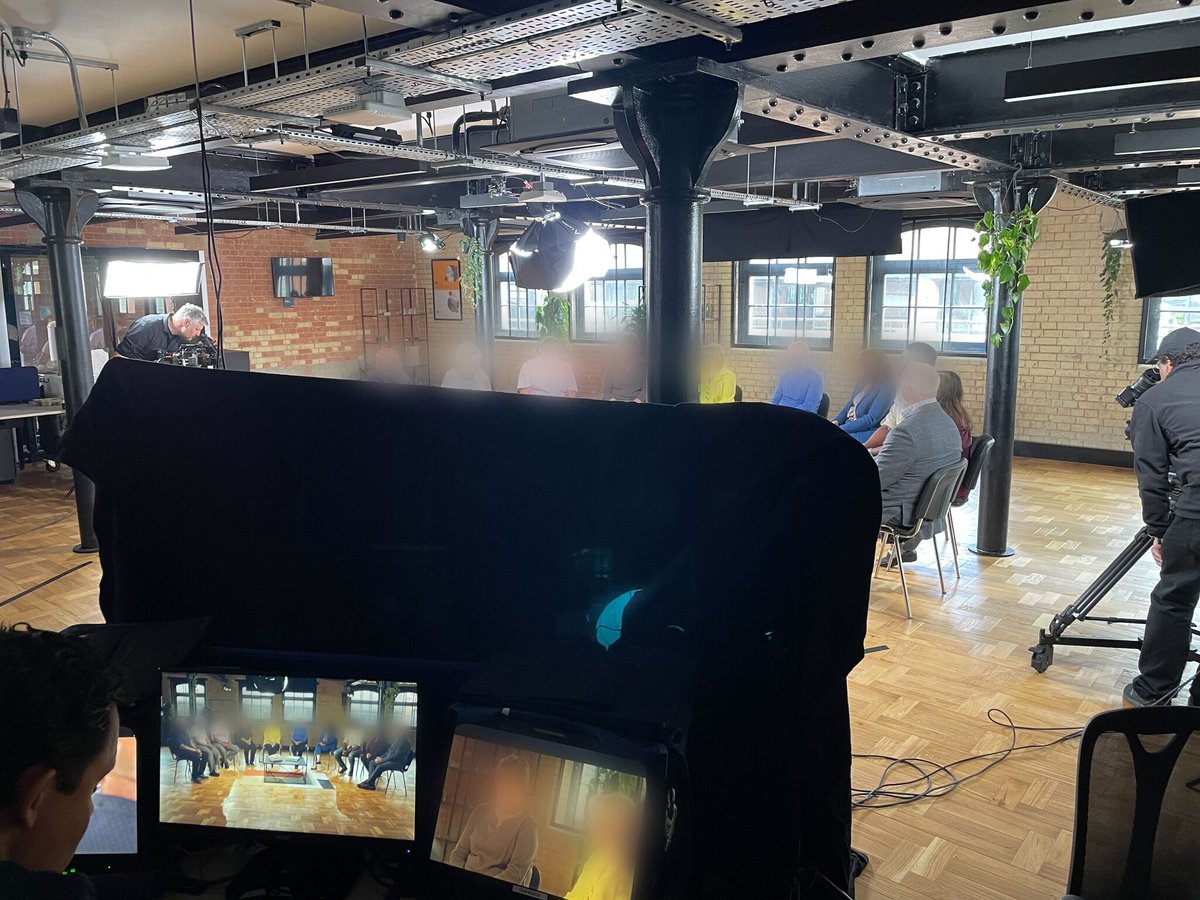 EnzymeComms's tweet image. Our office became a studio for the day! 🎥
Last week, we welcomed heart attack survivors into our office to film for a groundbreaking clinical trial aiming to help people suffering from heart attacks. 
We are excited to continue working on projects like this 🚀

#SciComms
