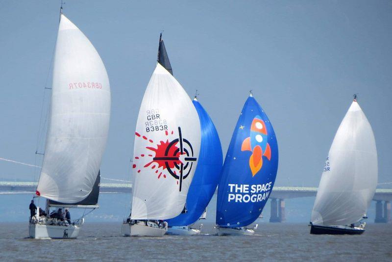 yandyfeed's tweet photo. Bristol Channel Spinlock IRC Championships : Shanghai Cup evolves to reach Portishead as well as Cardiff Bay @IRCrating https://t.co/mSJKZsCOty https://t.co/cQ7M7Q488w