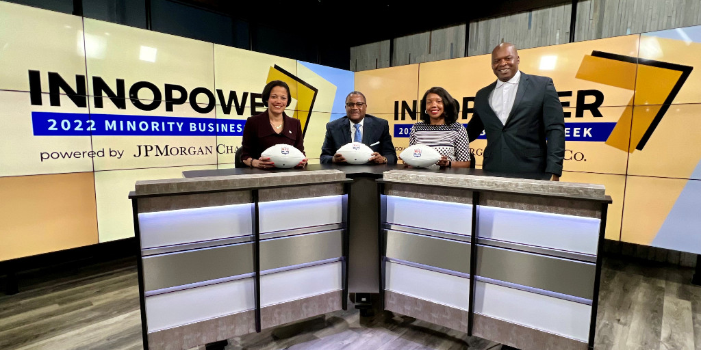 LawrenceSupt's tweet photo. Proud to sit alongside colleagues @AleesiaLJohnson of @IPSSchools & Andrea Neely of @simon_youth as part of the 2022 #Innopower Minority Business Week. Re-imagining the meaning of alternative education in a post-COVID society. Thank you for the invitation! #LTpride https://t.co/6CwiKYQlVS