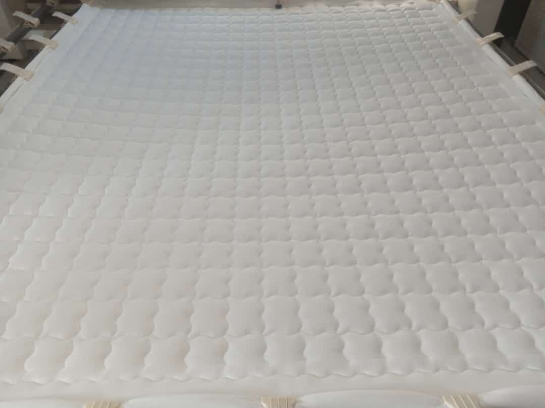 Get your quality duvet and bedsheets..dm to know more