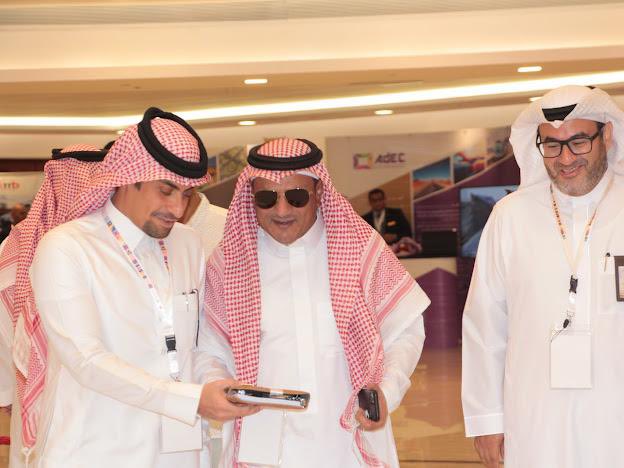 شكرًا 🌹 للهيئة الملكية بينبع, على الدعوة لحضور الندوة السنوية للطرق، سعدت على هامش الزيارة بلقاء الرئيس التنفيذي للهيئة الملكية بينبع <a href="/Fahad_D_Q/">فهد بن ضيف الله القرشي</a> 
والتي تنظمها إدارة الطرق بقطاع التشغيل والصيانة بقيادة الصديق م.هاني عويضة <a href="/hani_owidah/">Hani Owidah</a> ،وَ م.محمد شعيرية مدير ادارة الطرق