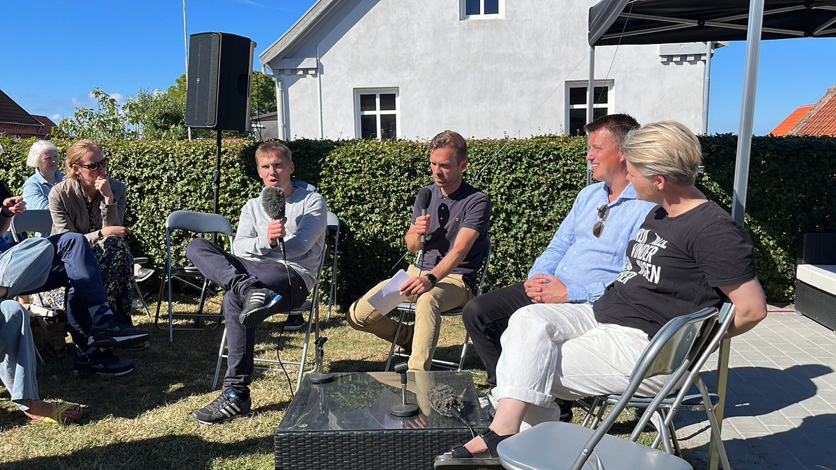 Sara Gry Striegler tweet media