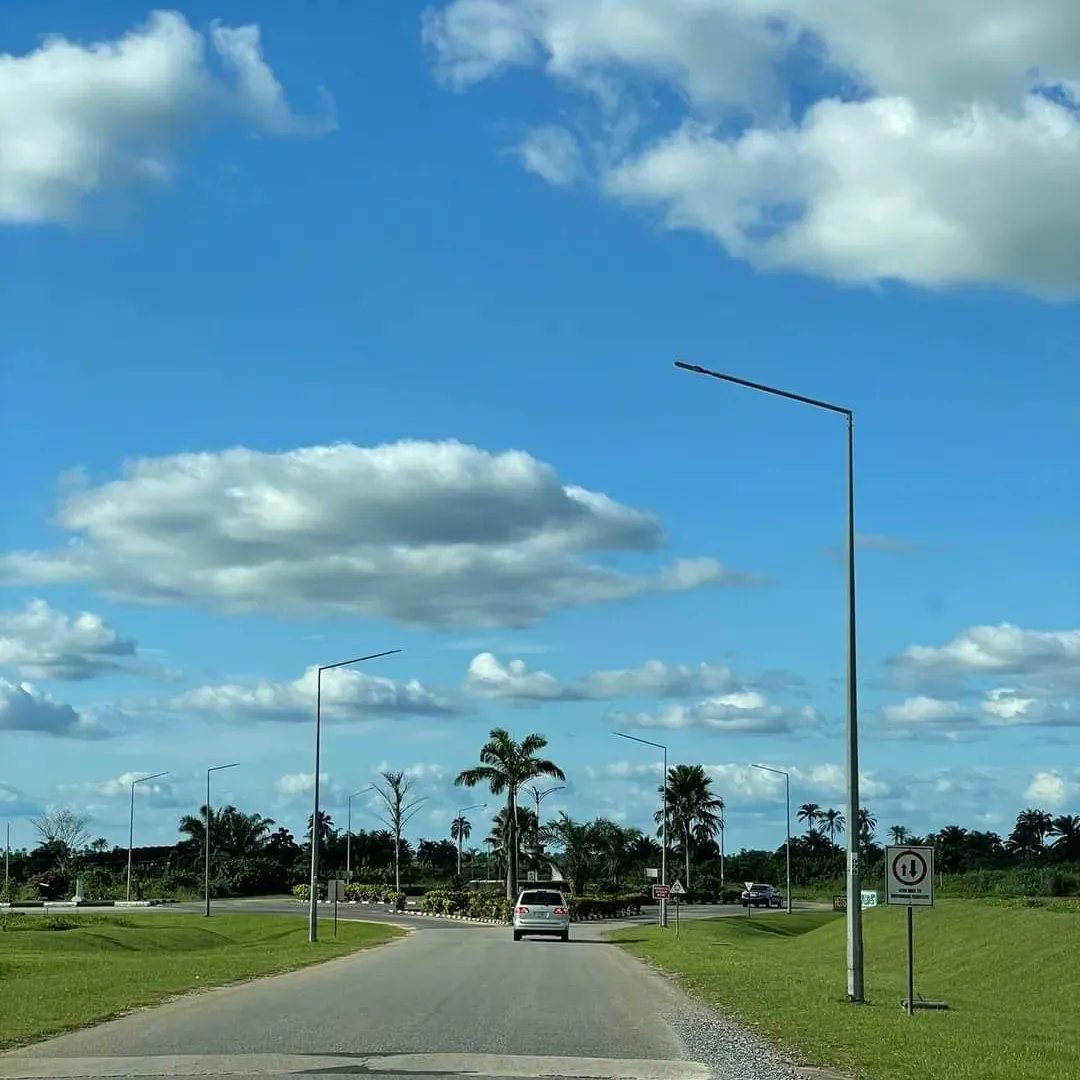 Ibomtourism's tweet photo. Facts To Remember
After Abuja, Akwa ibom state has the best road network.
Come Explore Akwa ibom today.
#Ibomtourism #Akwaibomayaya #Exploreibom #ExploreNaija #ExploreAkwaIbom https://t.co/APGcMYgeGm