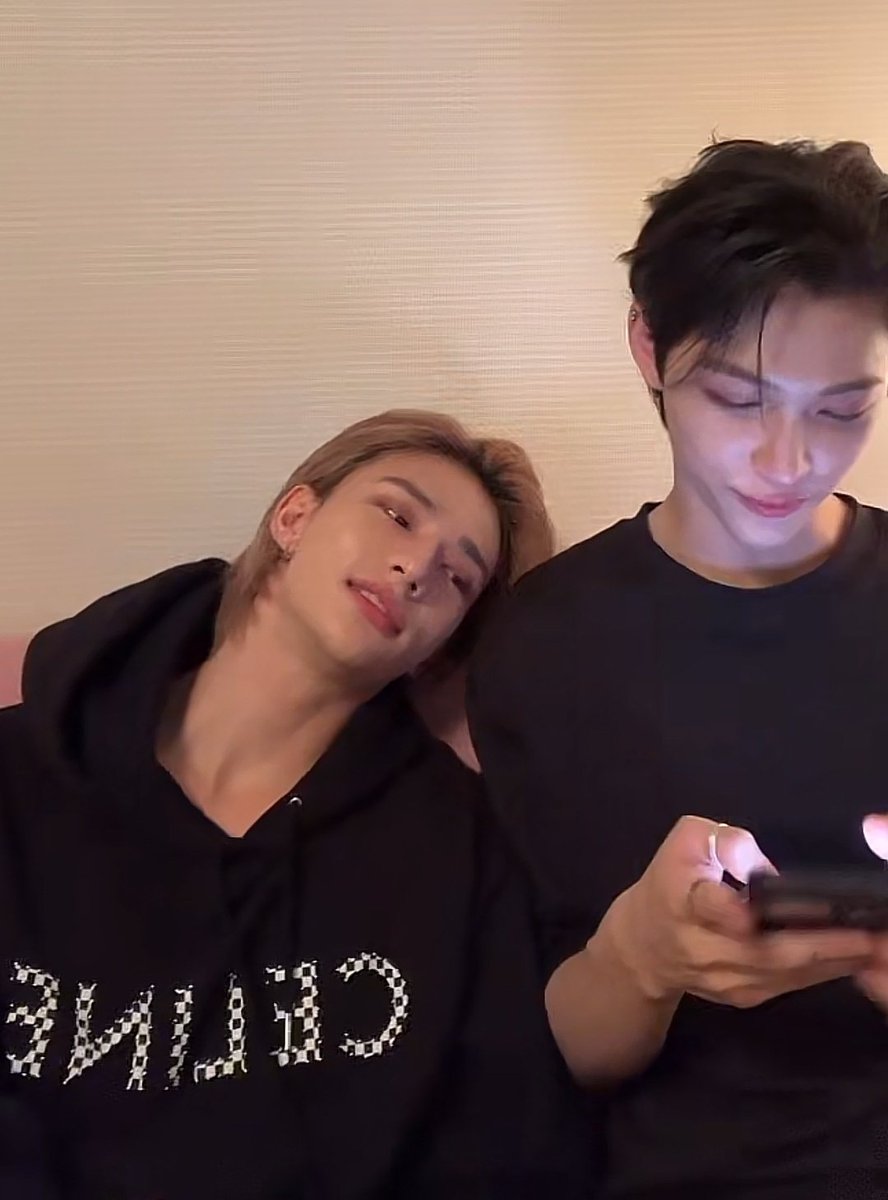 🐈‍⬛🍓 พี่กาจู is the original visual tweet media