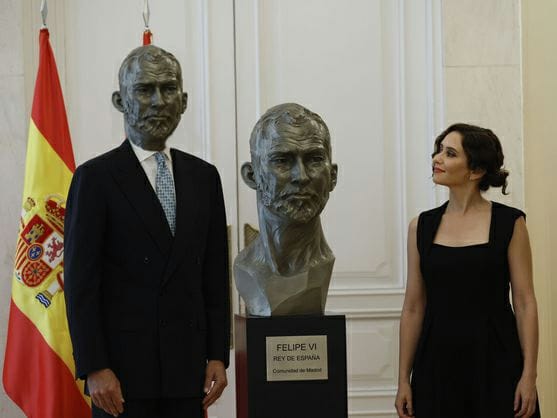 javifagreda's tweet photo. Admirose la IDA  de lo bien que se ha gastado 100.000 € https://t.co/Ry4uc9imYN