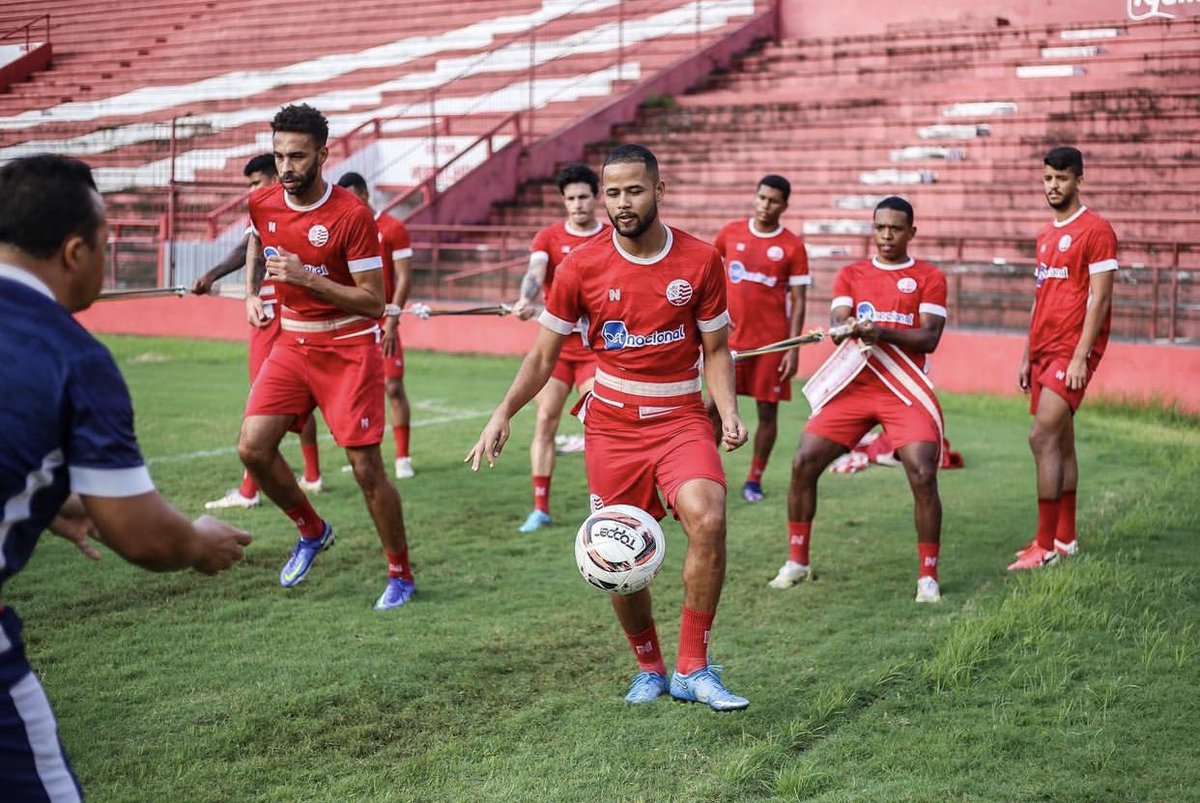 Um passo de cada vez ⚽️🙌 
<a href="/nauticope/">Náutico</a>