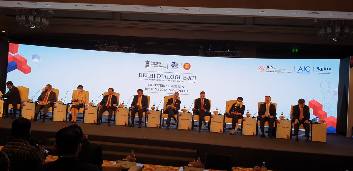 Prabir_India's tweet image. #DD12 ministerial panel. Gracious welcome by RIS Chairman @AmbMoKumar. Briliant and classic moderation of ministerial session by Amb Kumar. Excellent show.  @AIC_aseanindia @RIS_NewDelhi @Sachin_Chat @MEAIndia @gitikasrivastav