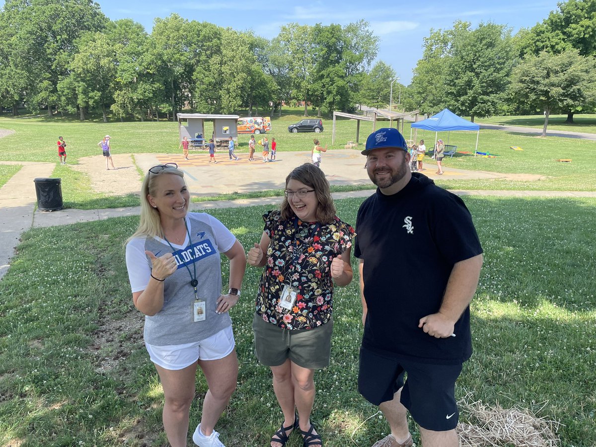raefields's tweet photo. Summer Learning Selfie!!! #dolphindaysofsummer #whatbeach @chuckscott85 https://t.co/PVhAhjhGB2