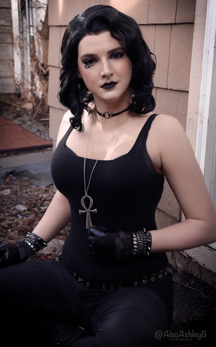 Check out the Ultimate Goth Girl #cosplay Collection from yours truly over on @imgur today! Just a couple