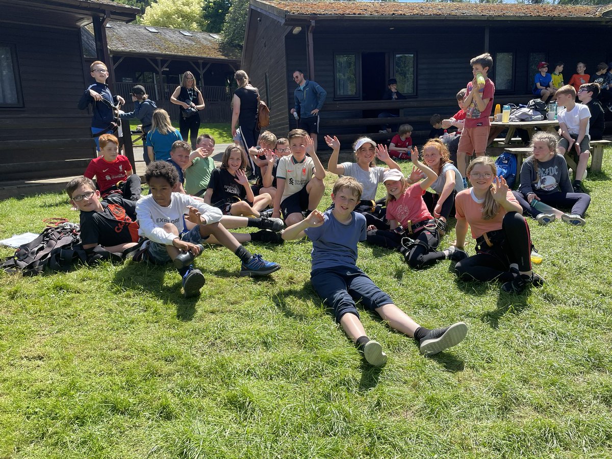 I give you the new Climb Ministers - group 5! <a href="/DovedalePrimary/">Dovedale Primary Sch</a> #PGL