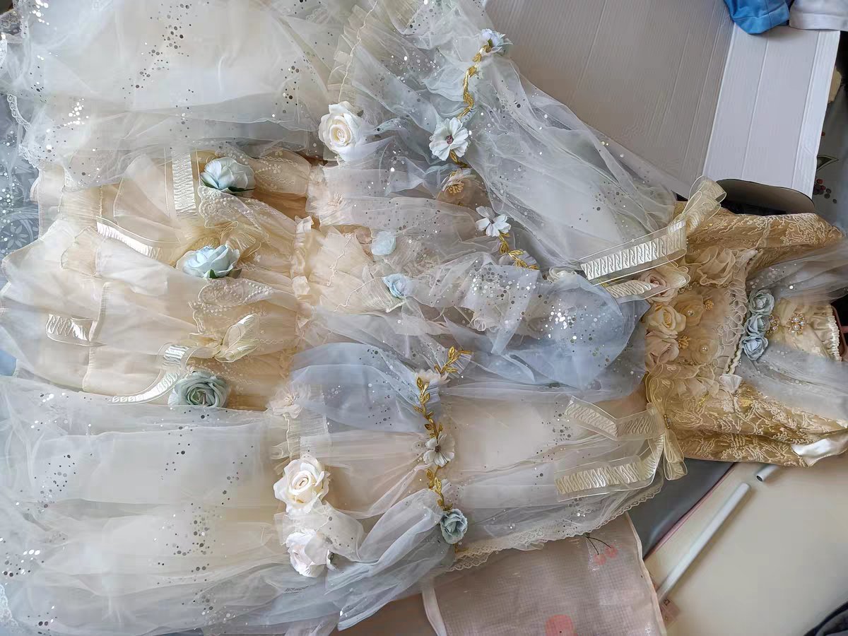 花神之灵售价860，看过去还满意的就先放着吧 #伪娘 #Lolita