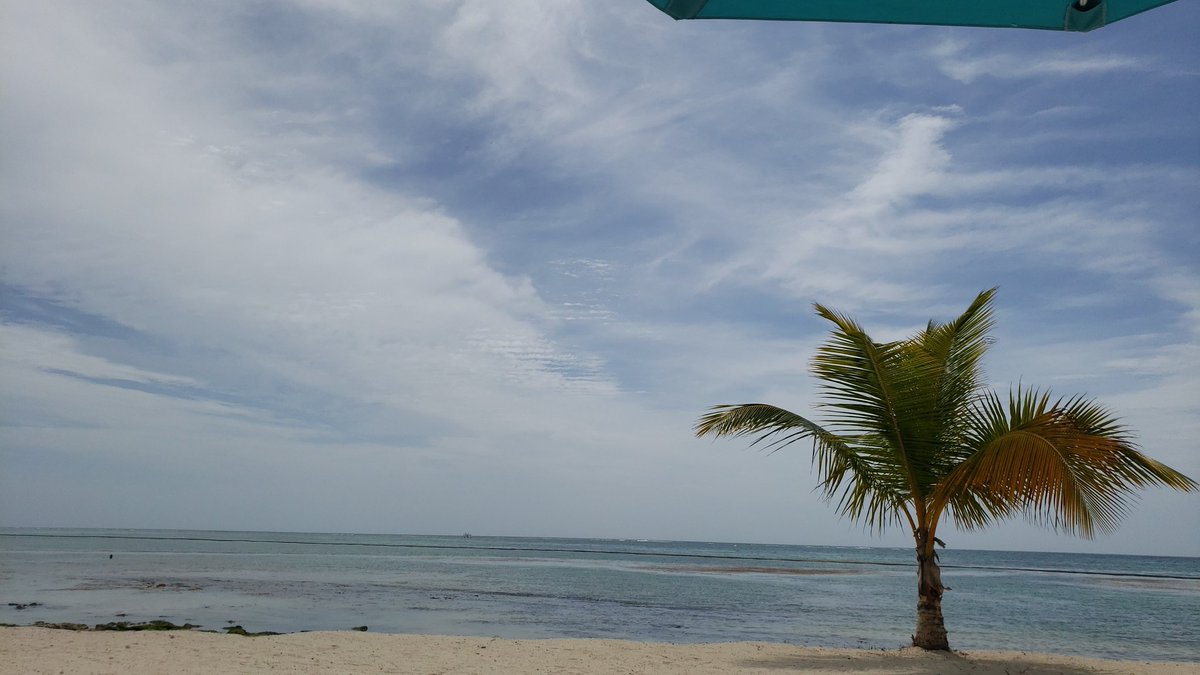 Enjoying last few hours of an awesome vacation! Until next time DR.