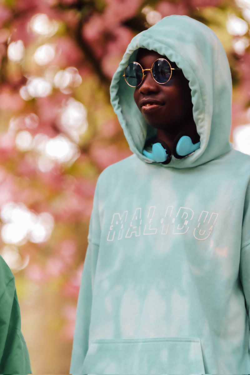 SBC_Theatre's tweet image. 🔎 Discover the secret world of the park in our brand new adventure #SecretSummer 🌳

🎧 Pop on your headphones and join us in Endcliffe Park, Sheffield 2+3 July 12-3pm 💃

🦄 FREE FAMILY FUN 🐿

Available in Arabic &amp;amp; English

#YouthTheatreofSanctuary 
#live #digital