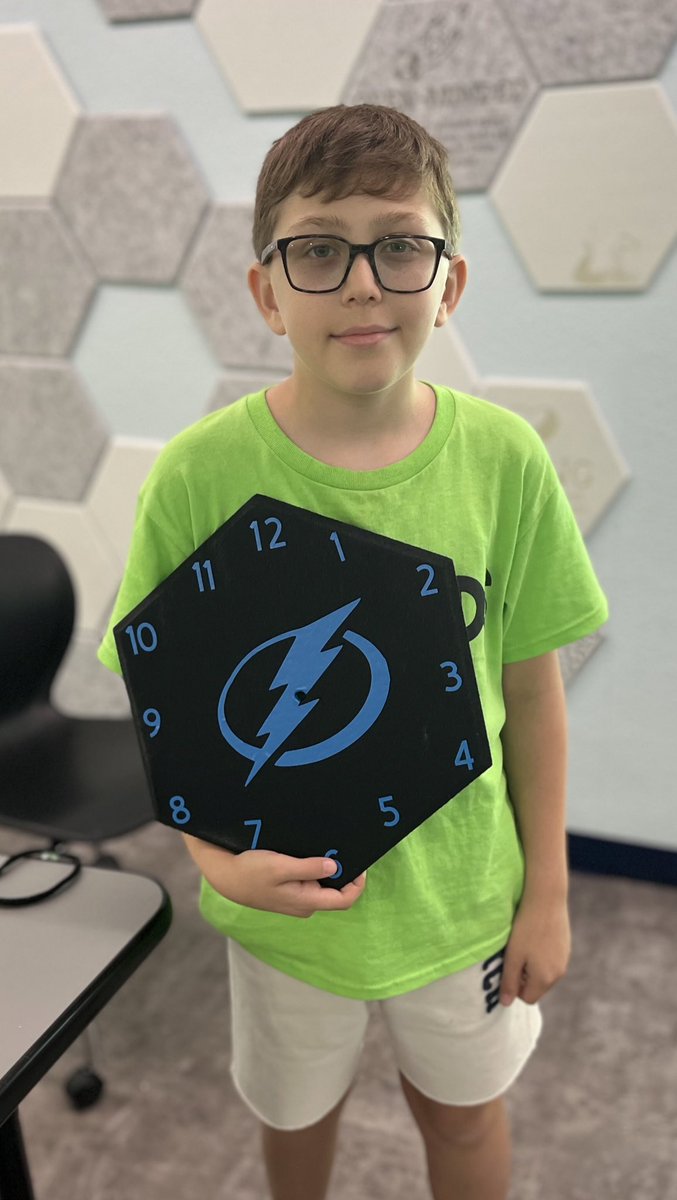 CorbettPrep's tweet photo. This student in our “Makers Madness” camp jumped on the opportunity to get crafty and show his support for the @TBLightning! #corbettprep #campids #GoBolts ⚡️⚡️⚡️ https://t.co/NldxZEtS3K