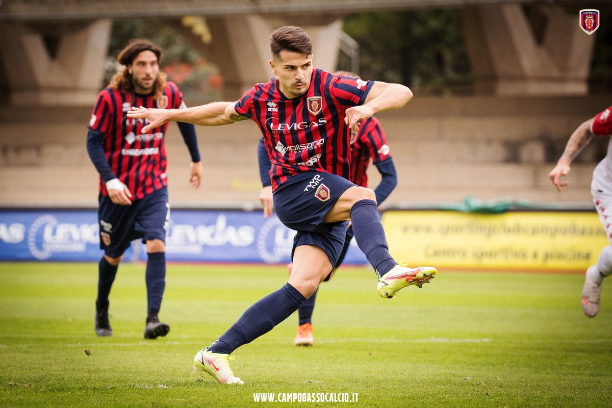 🔴🔵 BUON COMPLEANNO FALCO
Tanti auguri rossoblù a Mattia Rossetti!