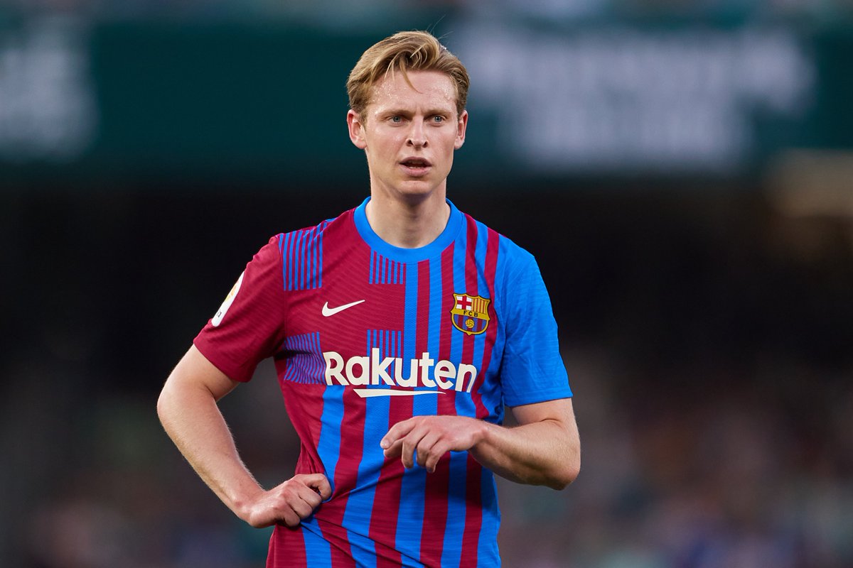 manutd_world's tweet photo. Hal utama yang membuat negosiasi transfer Frenkie de Jong berjalan terulur adalah keinginan Barcelona untuk memaksimalkan keuntungan mereka, sementara #mufc mencoba untuk tetap tenang dan tidak terpancing untuk membayarkan permintaan awal Barcelona. (David Ornstein/The Athletic) https://t.co/jhwKMAKjcQ