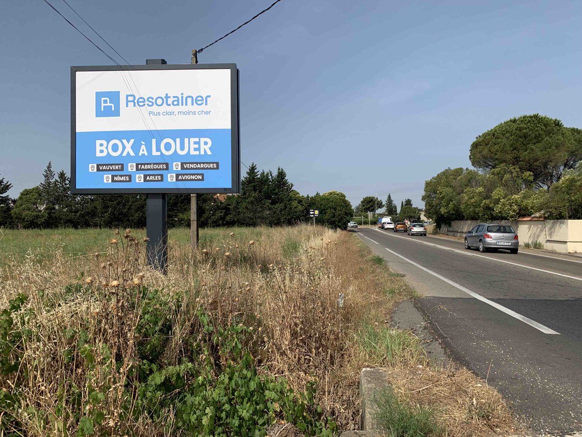 triairepub's tweet photo. #resotainer #boxalouer #stockage #stockagegard #conteneur #gard #vauvert #affichage #ooh #outdoor #economielocale #panneaupublicitaire #communicationexterieure 
https://t.co/hGbkLdkbF0 https://t.co/MxZwGHr14R