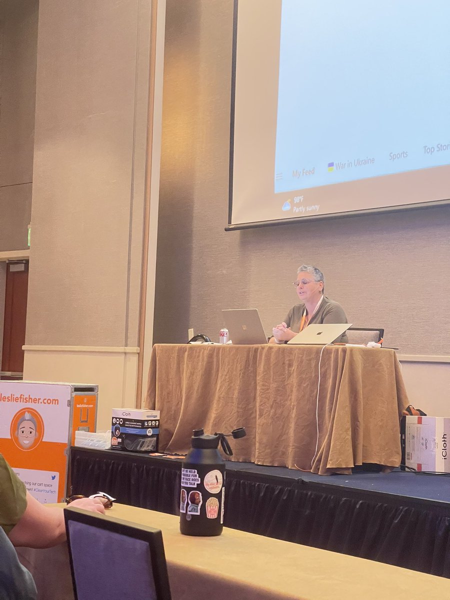 Merris79's tweet image. I am at this conference singularly to see this wonderful person speak! If you are an educator, techie, human who enjoys other humans, you would be denying yourself a wonderful experience if you have never heard Leslie Fisher speak. #aetc22 @lesliefisher