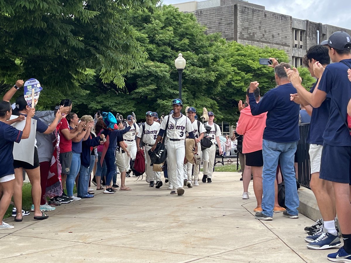 hbailey3LHS's tweet image. Here we go Hurricanes.  Let’s do this.  Go CANES!!!!