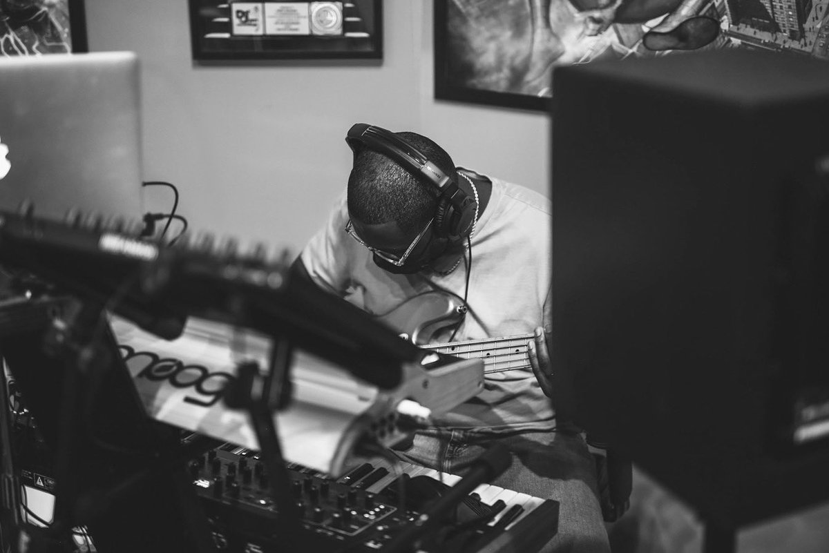 This ain't ever gonna change. ❤️
#griffjosh #joshuagriffin #chicagoartist #musician #musicproducer #music