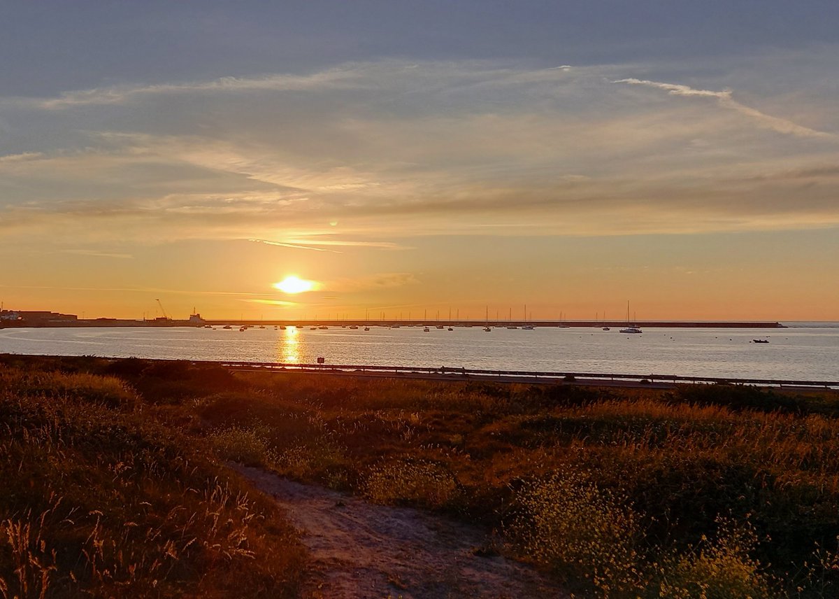 pauljmccormick's tweet photo. It's been a treat to be in Alderney for a couple of days this week.  Managed a great evening walk to wind down after a busy day meeting new and existing clients, finishing across Braye.  @visitalderney @Gowerguernsey https://t.co/NKgBoefcvH