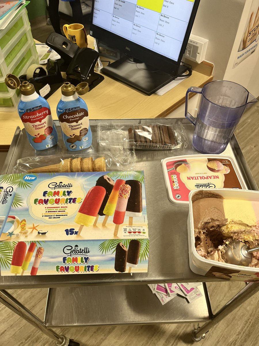 OasisUnit's tweet image. Visit from miss whip the ice cream lady today on the oasis unit today! Promoting nutrition and hydration and helping to keep us cool in this lovely warm weather ☀️🍦🍭