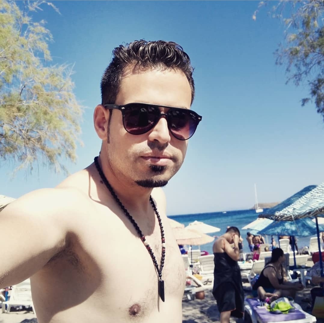 vhrhdtv's tweet photo. Deniz, kum, güneş... https://t.co/TkrQgrJf4Z