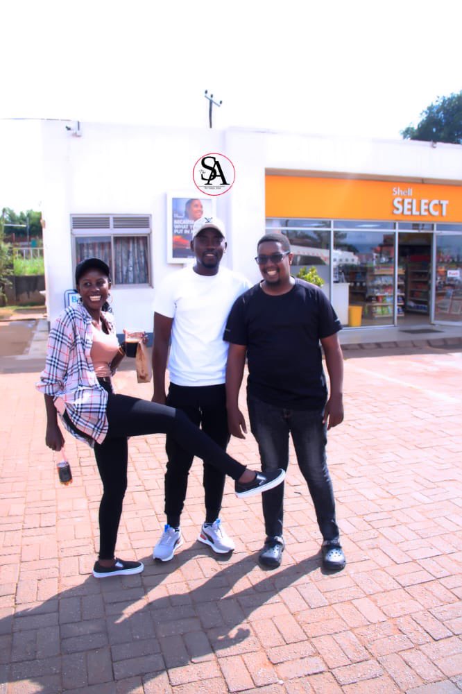 Happy_Piipo's tweet photo. #DayOutInEntebbe trip highlights.
Creating memories for life https://t.co/NUDSeRGtaa