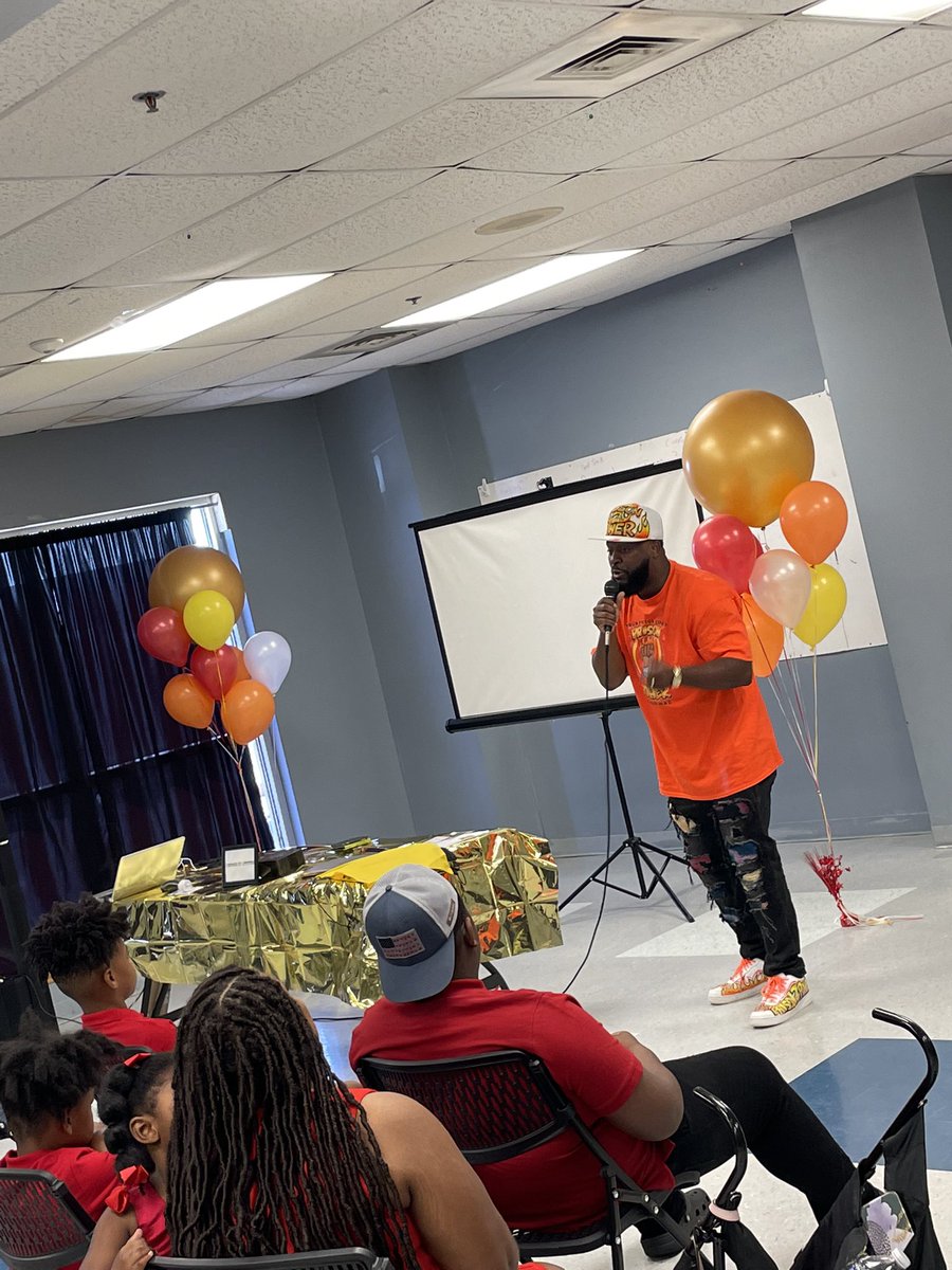 KentOsbourne's tweet image. I'm in my element.
#Prisontopower
#HedidnthavetodoitbutHedid
#SaveOurYouth
prisontopower.org