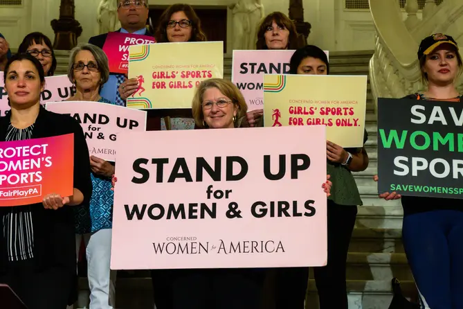 WADA_WTF's tweet photo. A coalition of Pennsylvania lawmakers and activists recently gathered on the Capitol rotunda steps with one mission in mind: passing a law separating sports teams by sex.
#sports  #cleansport #TransWomen https://t.co/ynJ4eqqEFv