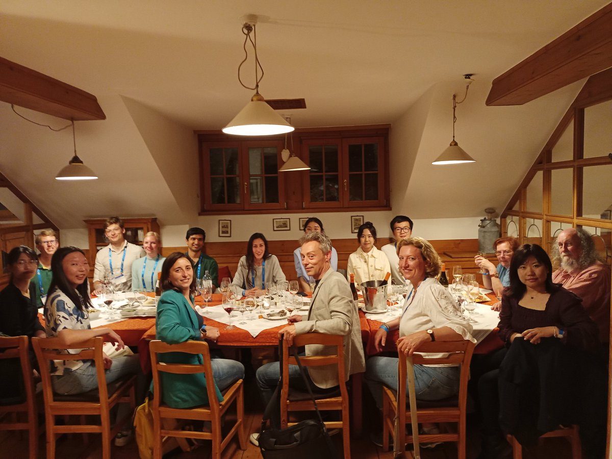 Check out our blog for updates on our research and activities. Here's our latest blog on our recent trip to #EGU. 
research.reading.ac.uk/lemontree/eeo-…