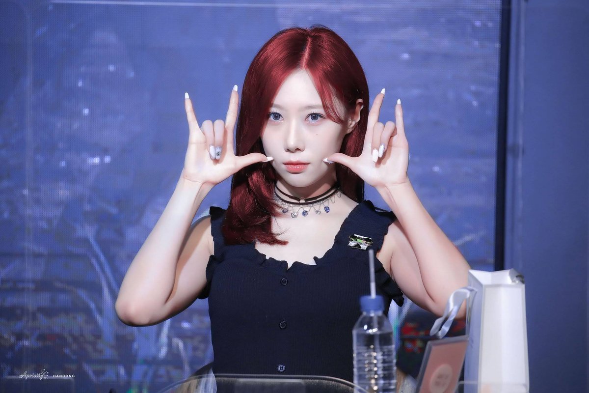 cgirlsthinker's tweet photo. #한동 #韓東 #HANDONG 
#드림캐쳐 #Dreamcatcher https://t.co/E0LIjGuUlm