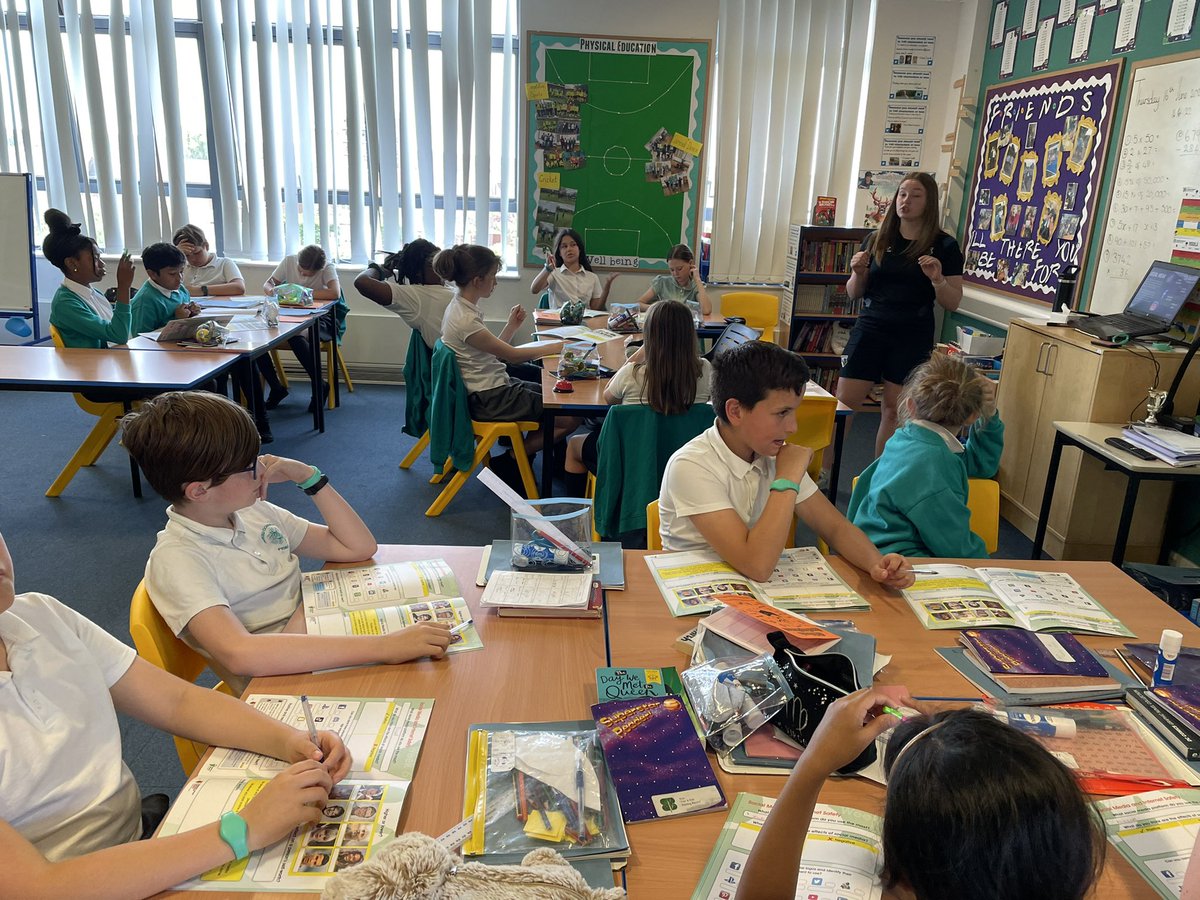 Parkside Community Primary School tweet media