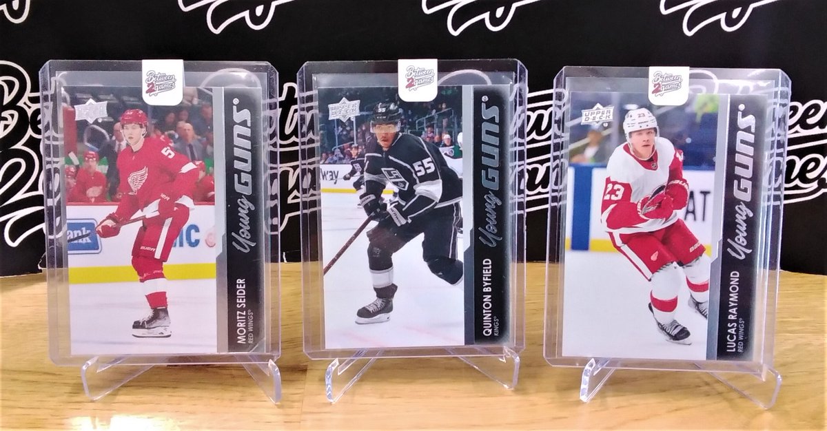 Between2Games's tweet photo. 😎Voici un aperçu de ce que vous pourriez retrouver dans la nouvelle boîte 2021-22 Upper Deck Series 2 ! 👀
Une belle soirée hier pour nos membres!🤩
Félicitation guys!👏👏👌

#upperdeck #upperdeckhockey #youngguns @UpperDeckSports @UpperDeckHockey @UniversalDst  @Grosnor_Dist https://t.co/ecnawJEPab