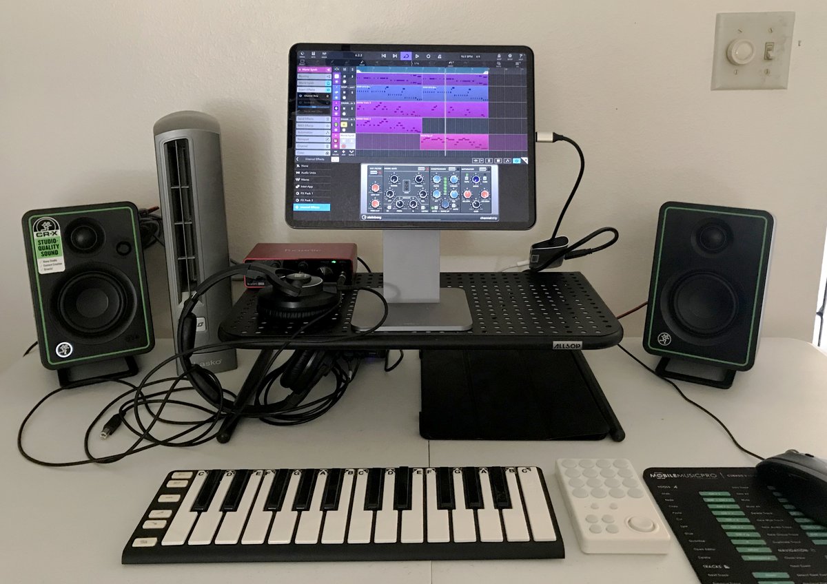 New living room setup.

<a href="/MackieGear/">Mackie</a> <a href="/birdkids/">birdkids</a> <a href="/CMEPro1/">CME Pro - The MIDI Experts</a> <a href="/KRK_Music_/">KRK Music</a> <a href="/WeAreFocusrite/">Focusrite</a> <a href="/SteinbergMedia/">Steinberg 🎵</a>

#ios #ipad #iOSStudio
#iOSmusic #ipadmusic