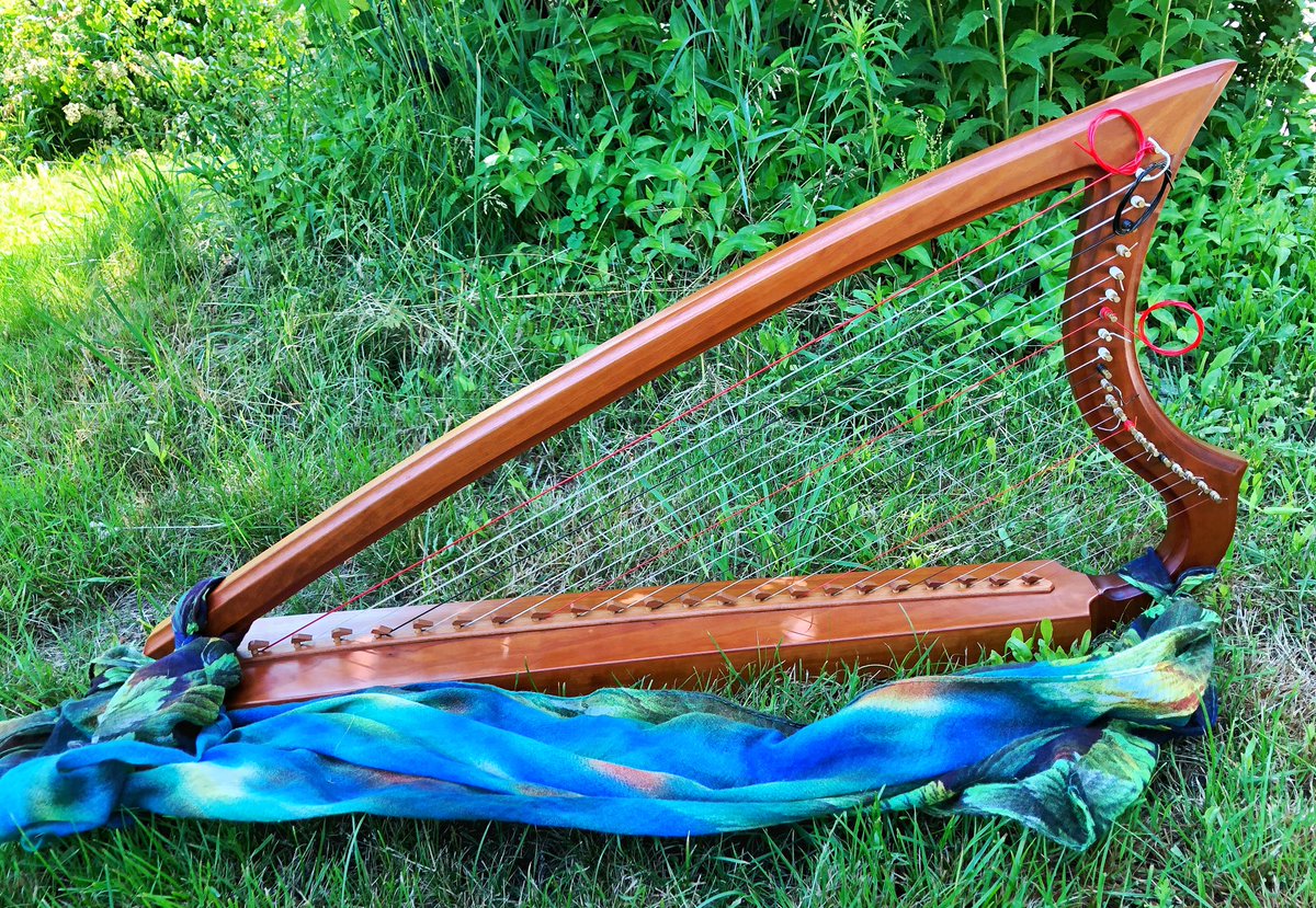 JayMichaelsHarp's tweet photo. This weekend at Robin Hood's Medieval Faire see and hear The Memling Harp, a reproduction of a 15th century Gothic Bray Harp. Join The Harper and The Minstrel on The Royal Gazebo for Medieval, Renaissance and Celtic Music! 150 Locust Rd Harwinton, CT https://t.co/wWamjabL2F