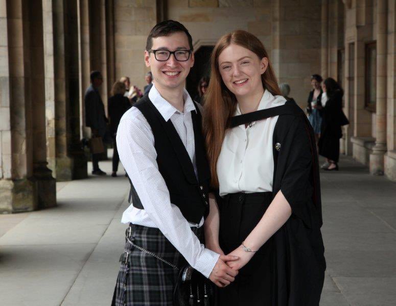 kenmcblue's tweet photo. #saintsgraduation https://t.co/HhByeS0e7Q