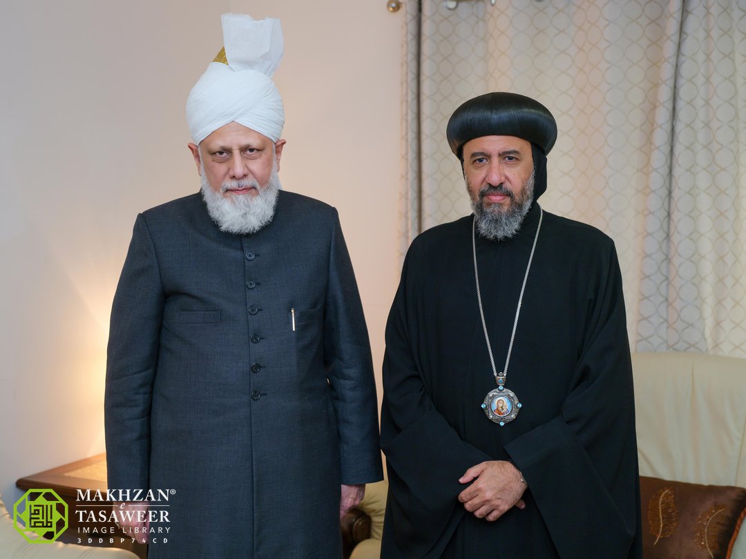 Press Ahmadiyya tweet media