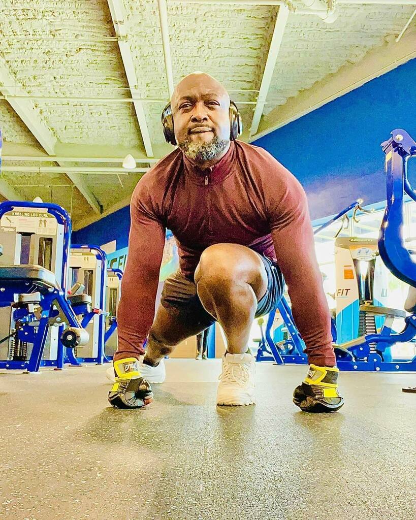 BrowardSocial's tweet photo. Thursday morning workout for maintenance at local gym #UFCFIT!
💪🏾💪🏾💪🏾
MAKE YOUR DIVINE DESTINY!
🙏🏾🙏🏾🙏🏾
#GodFirst #HealthIsWealth #BeastMode #Committed #WeightLossJourney #CommitmentToSelf #Progress #ThankfulGratefulBlessed #Fitness #UFCFITPlantation #Thankful #SelfImprov… https://t.co/WrS5G8oVZT