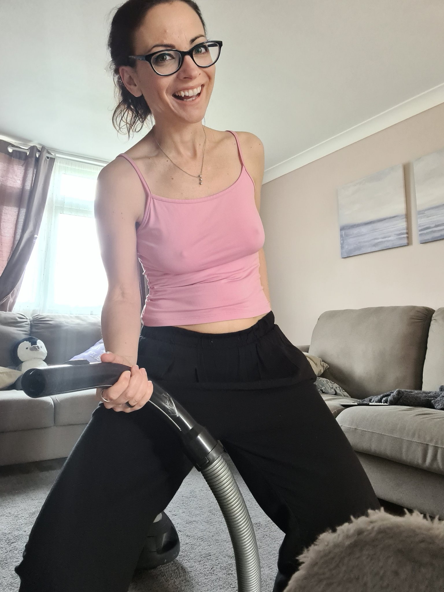 Miss Dawson on Twitter: "I think you should go and subscribe to my Onlyfans before I shut it