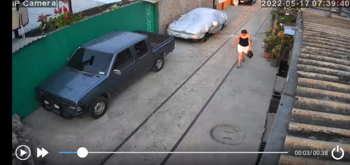 LourdesColonSv's tweet photo. #ServicioSocial🚨🚨
Reportan vehículo Pickup doble cabina robado en las cercanías de el estadio cuscatlan, fue visto bajando los chorros, número de placas P524-611 si alguien lo ha visto puede comunicarse con el dueño al número 7281-1275
#Comparte https://t.co/vsqt8GDr6H