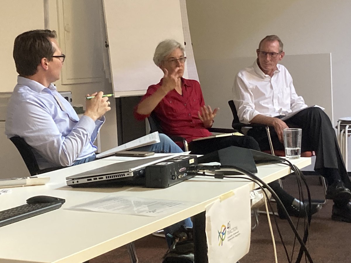 #4iTRACTION consortium visits <a href="/MCC_Berlin/">MCC Berlin</a> to discuss with <a href="/BrigitteKnopf/">Brigitte Knopf</a> &amp; <a href="/AnthonyCoxParis/">Anthony Cox</a> what the war on Ukraine means for EU climate and energy policy - should Europe #decarbonise first, or first #deputinise, and what is the scope for aligning both?