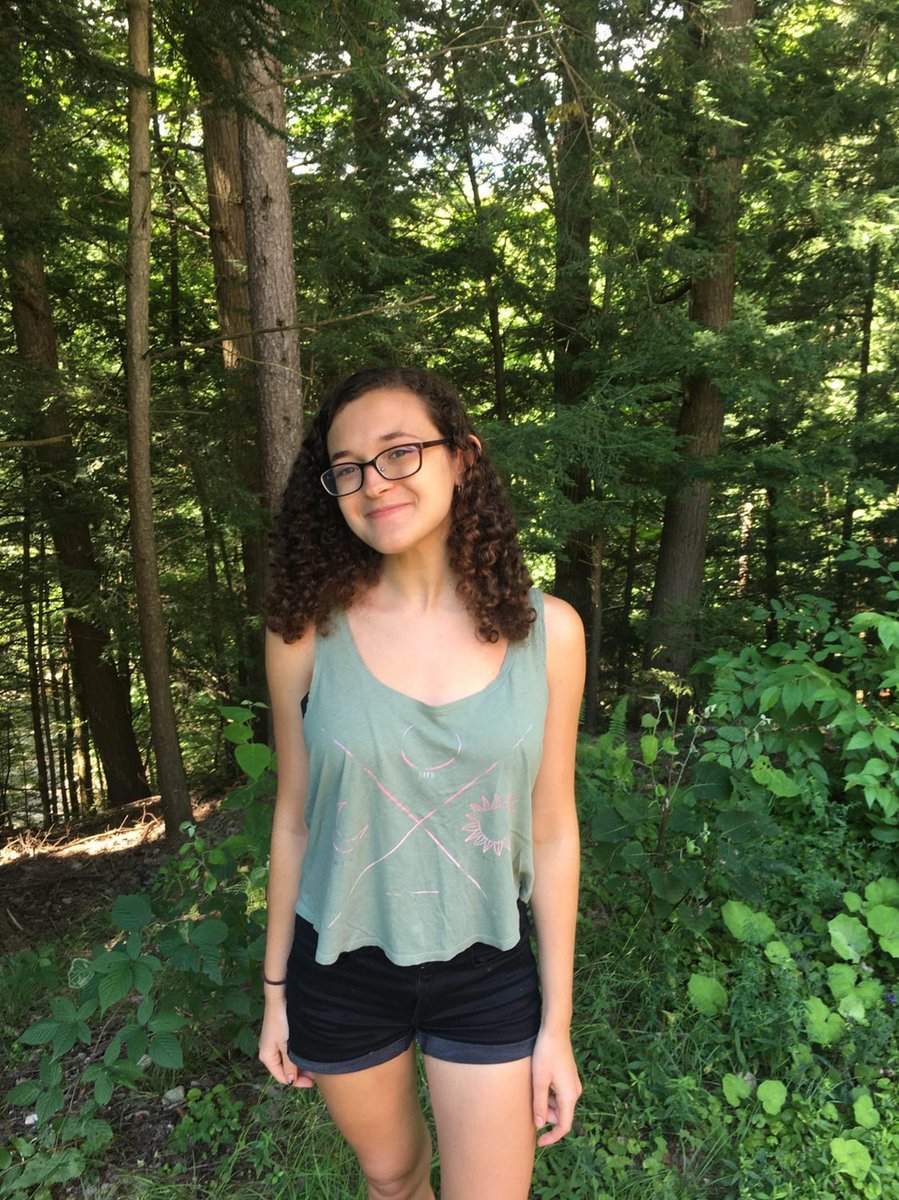 AdelphiU's tweet photo. Meet Rebecca Luther, a rising senior, sociology major in the Honors College. Her favorite way to be involved on campus is "volunteering at the Panther Pantry! This organization helps those who are food insecure access healthy foods and toiletry items." #HumansOfAdelphi https://t.co/SopG4xn3EX