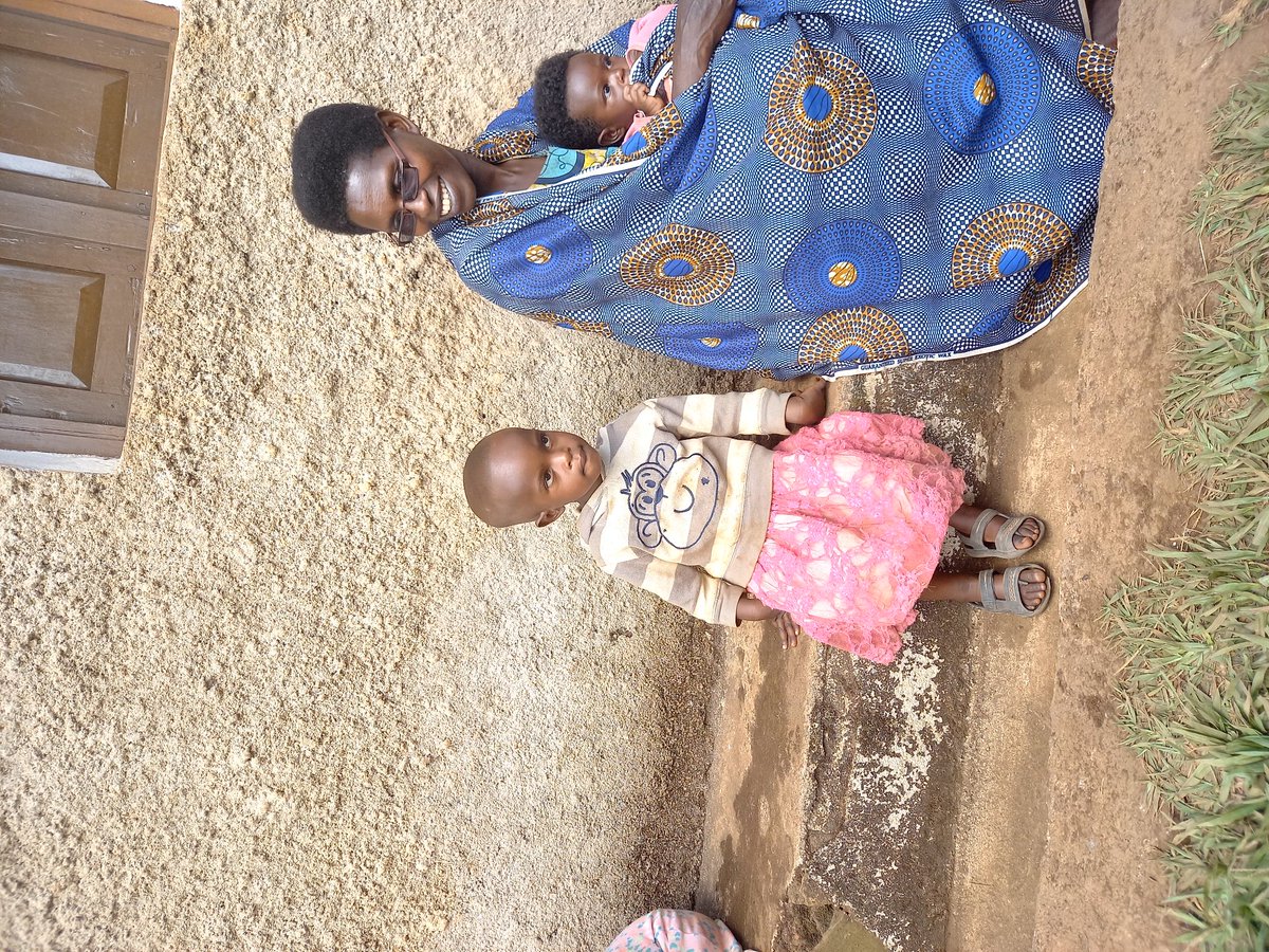 The story of Claudine is an example of the #rippleeffect.  Ladislas (<a href="/RippleEffectNGO/">Ripple Effect</a> Project Facilitator on bike) trains Claudine #lightmother (thumbs up!) who visits mothers like Chantel to share skills to improve the nutrition and health of their children #passongift